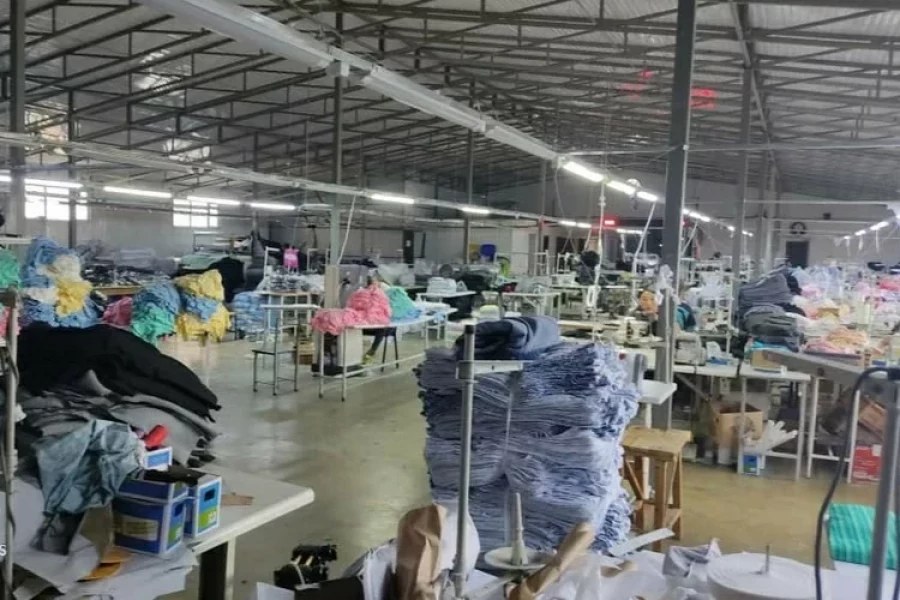 Фабрика же тем. Швейный цех Бишкек. Clothes Factory in Kyrgyzstan.
